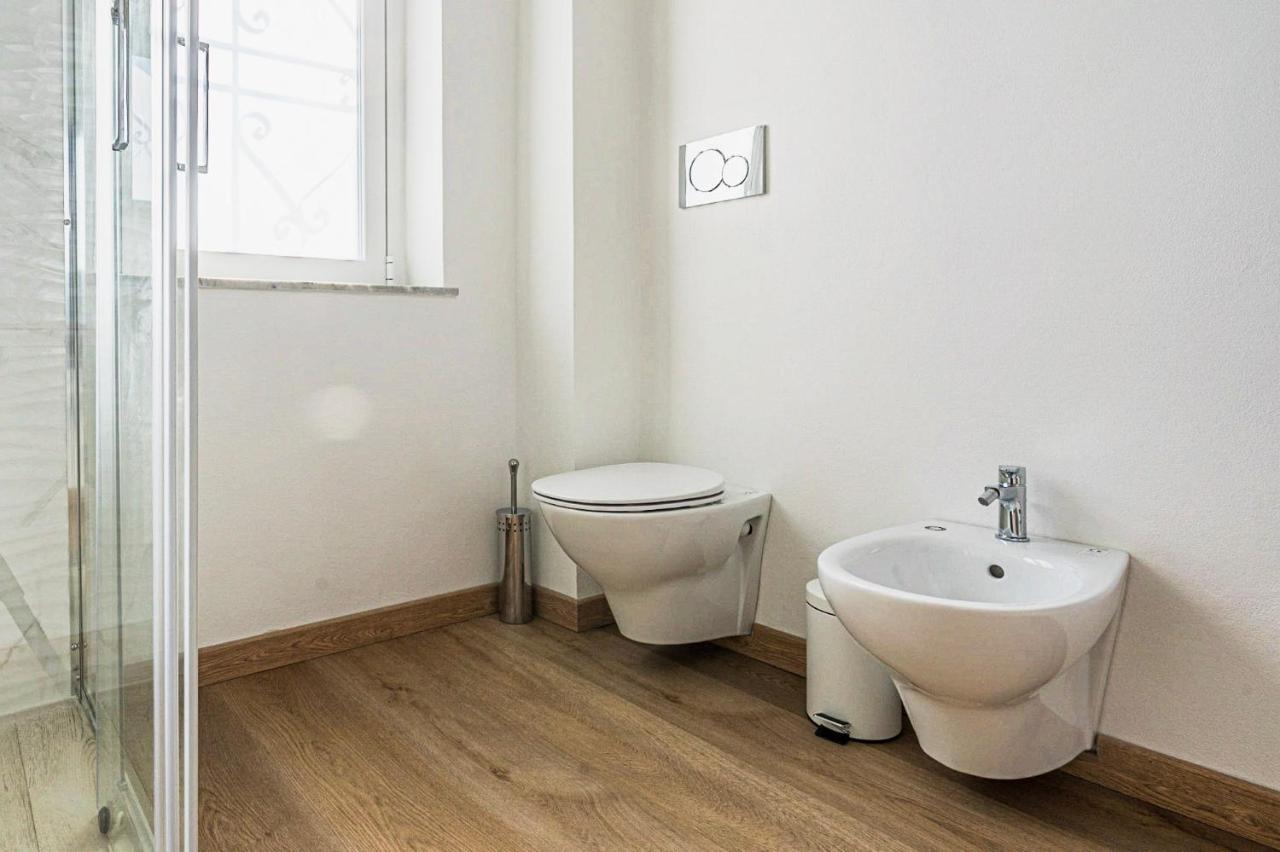 אצ'י קסטלו B&B Sea Terrace מראה חיצוני תמונה