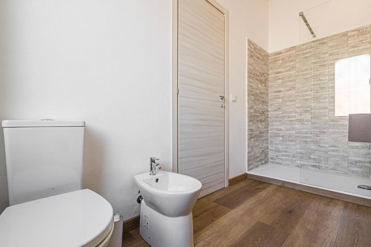 אצ'י קסטלו B&B Sea Terrace מראה חיצוני תמונה