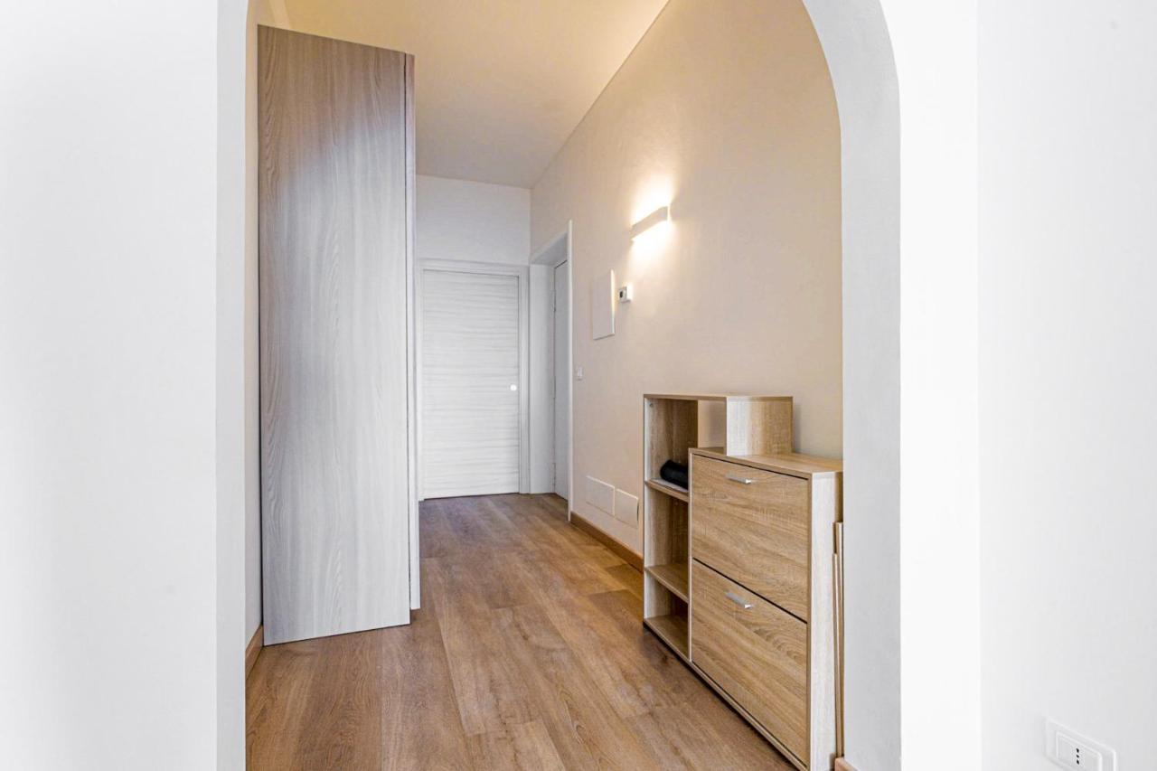 אצ'י קסטלו B&B Sea Terrace מראה חיצוני תמונה